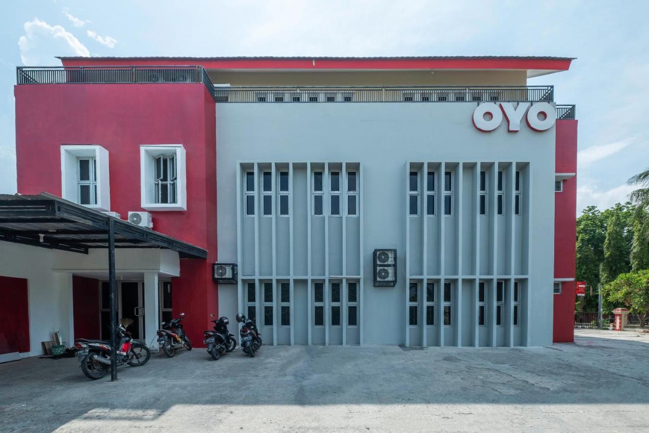Oyo 2132 Pondok Avicenna Cirebon Zewnętrze zdjęcie